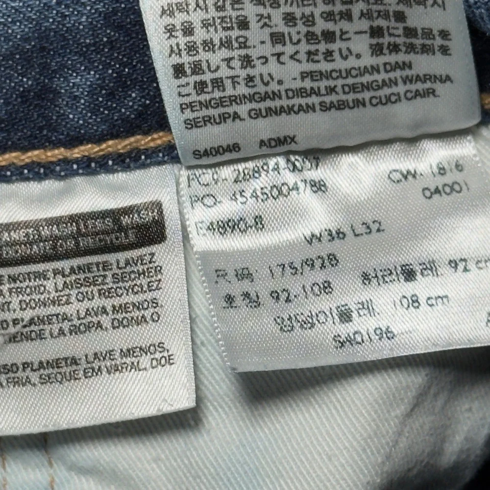 Levis 501 CT Custom Tapered Jeans Mens 36x32 Blue Denim Button Fly 28894-0097
